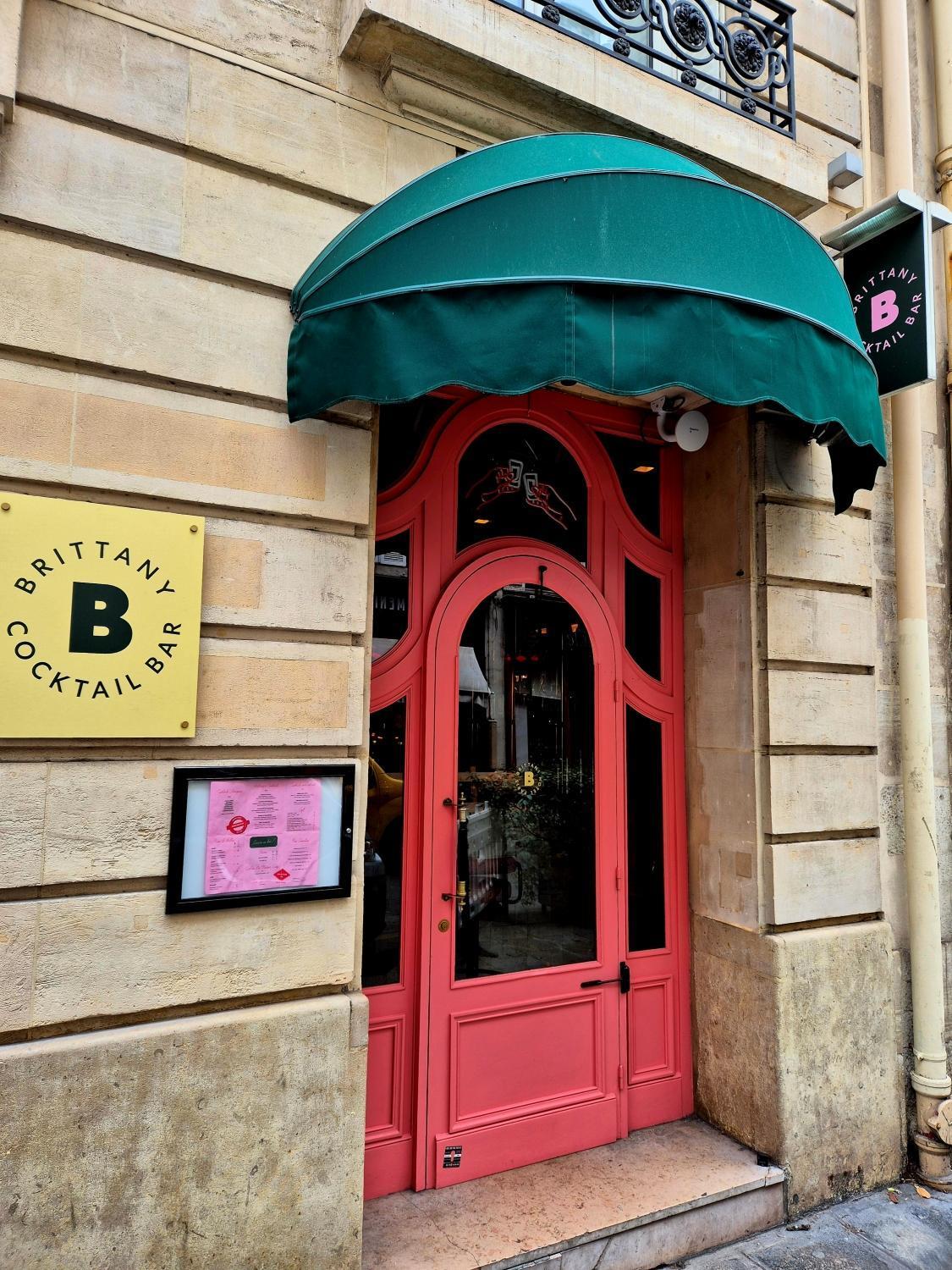 Hotel Brittany Paris Exterior photo